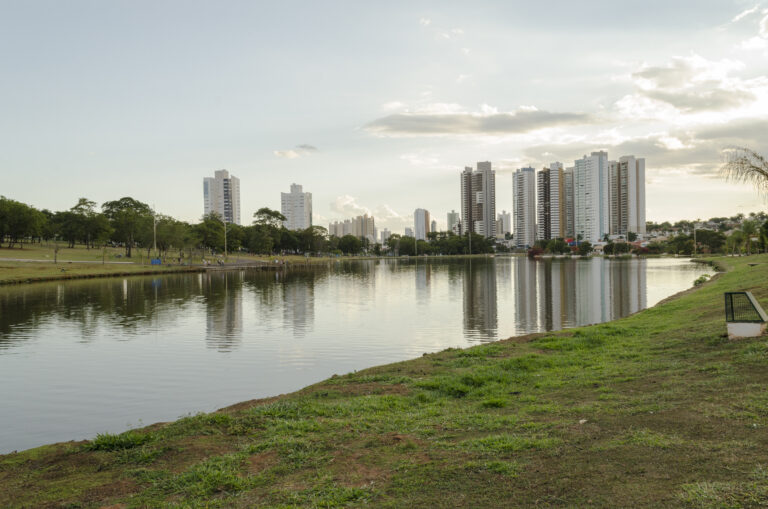 Lago do Parque das Nações Indígenas